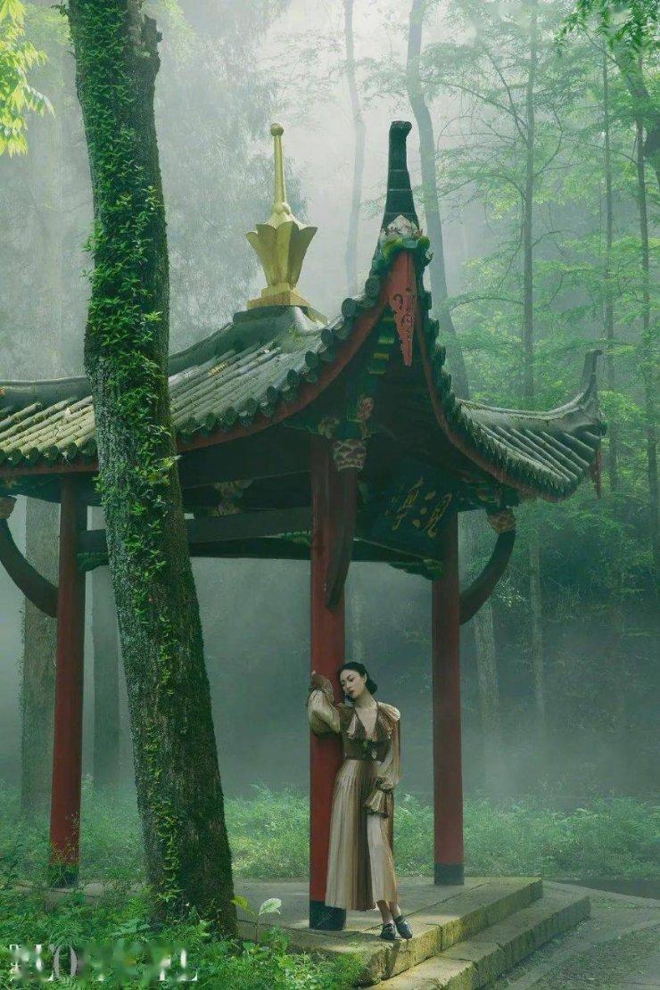 正确的深蹲姿势是什么呢？游戏画面