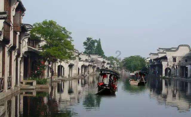 一个会抢乞丐碗里钱的人，素质有多差？游戏画面